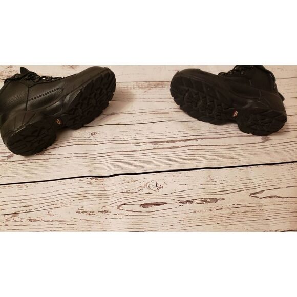Red Wing Boots Model 2413-05 Black Boots Size 7 main image 5